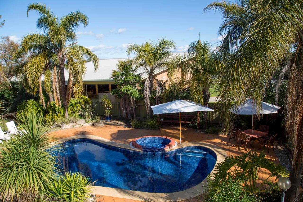 Crystal Fountain Motel Albury Exterior photo