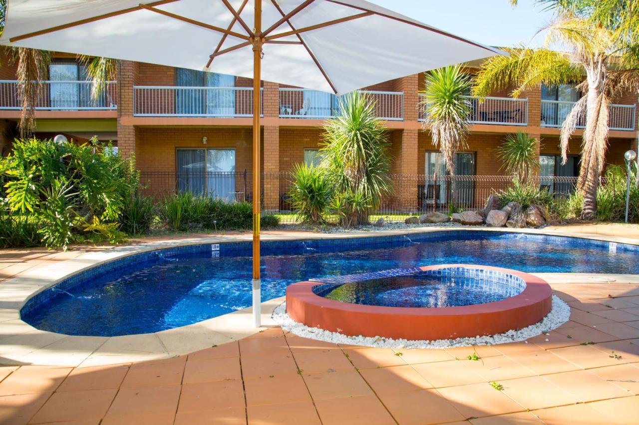 Crystal Fountain Motel Albury Exterior photo