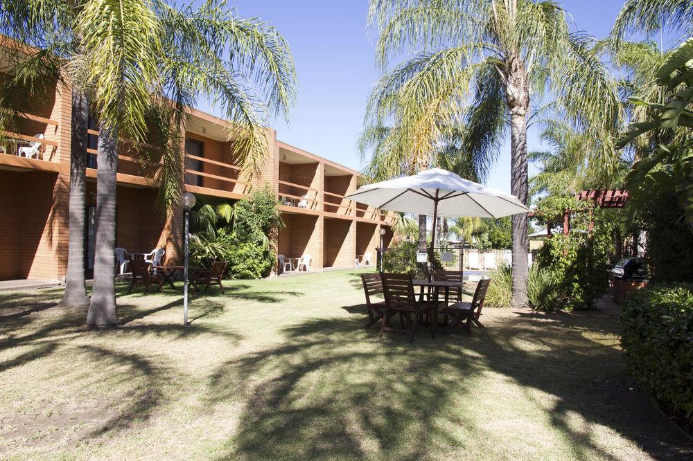 Crystal Fountain Motel Albury Exterior photo
