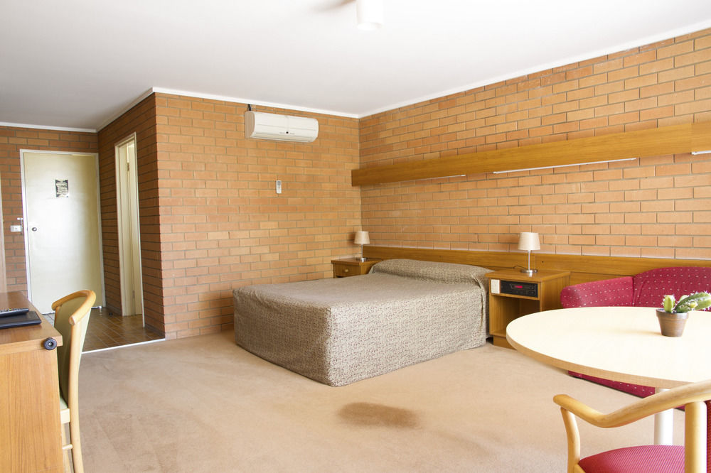 Crystal Fountain Motel Albury Exterior photo