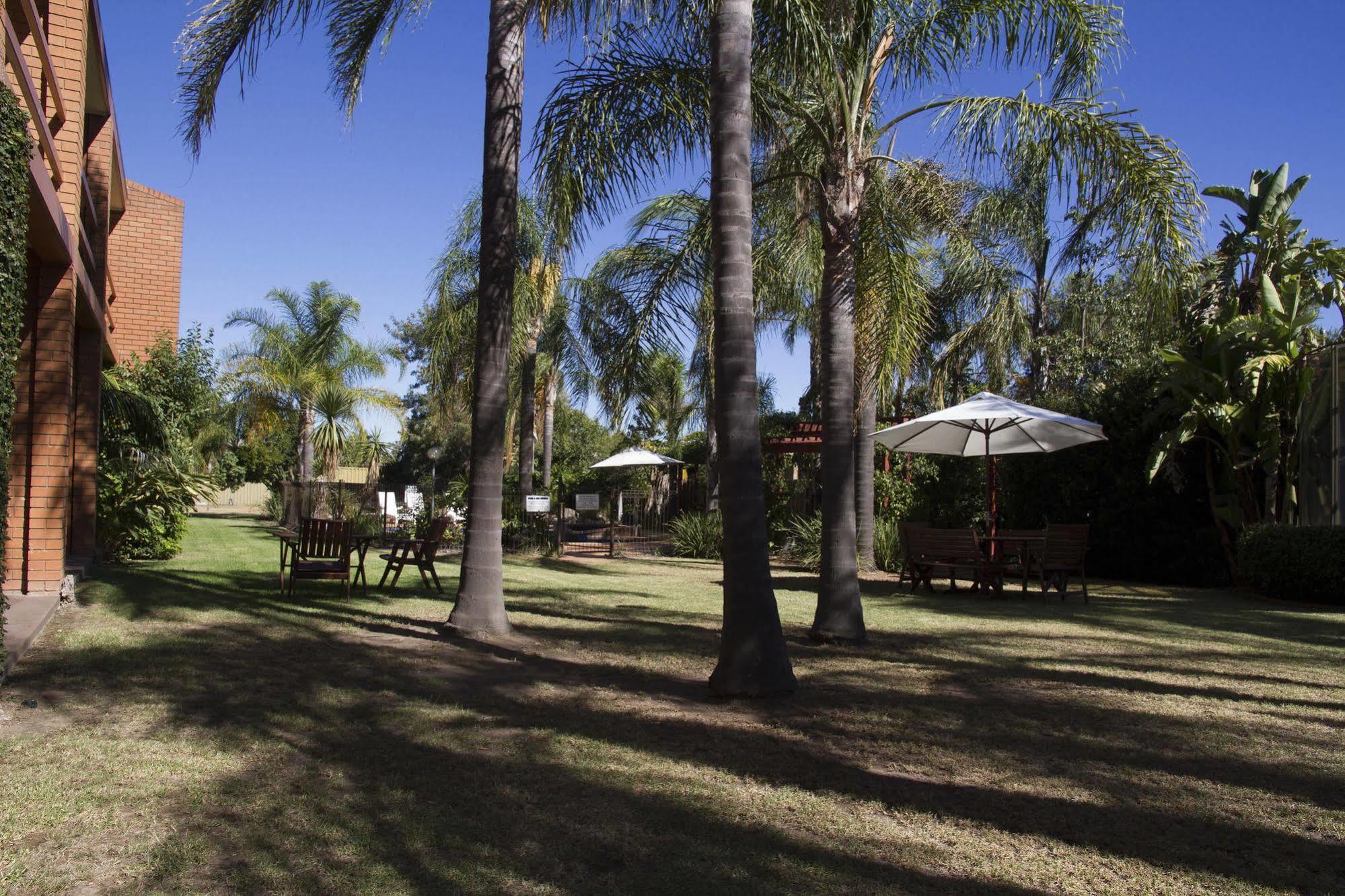Crystal Fountain Motel Albury Exterior photo